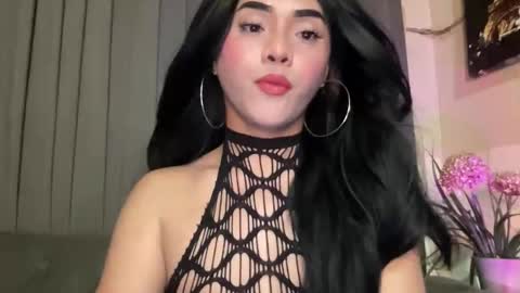 Miss Cali online show from May 22, 6:26 pm