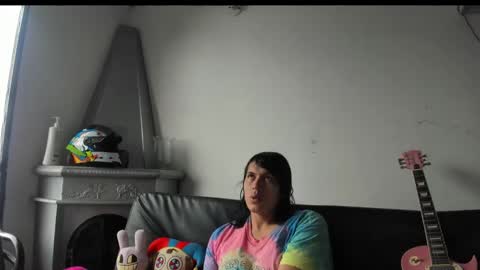 Snapshot of zakiraxfusion chatting on December 18, 6:14 pm Zakira Fusion online show from December 18, 6:14 pm