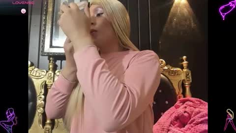 Megan online show from May 14, 4:00 am