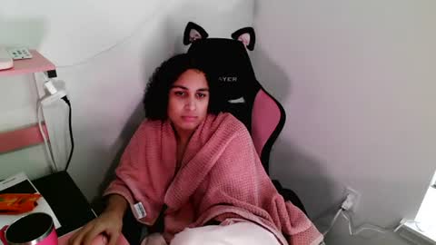 ZAZA ZARIAA online show from June 22, 3:25 am