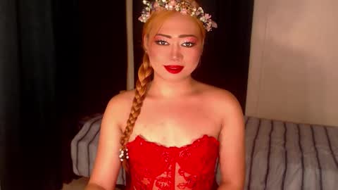 zemi_max online show from May 12, 6:44 am
