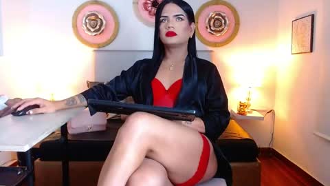 zoe_hecate online show from May 23, 1:01 am