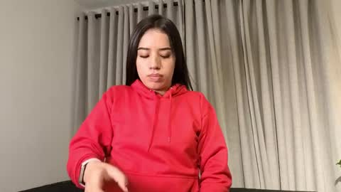 Zoe online show from May 25, 12:46 pm