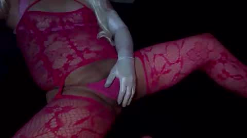 zonrondon online show from November 11, 9:55 am