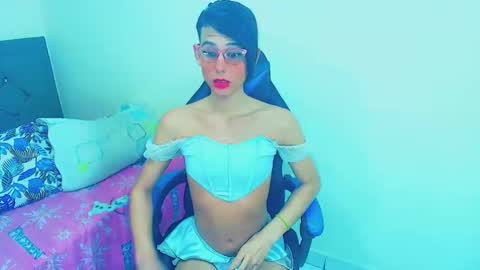 zulramth online show from May 27, 6:49 pm