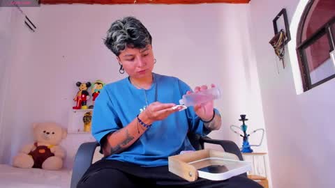 Zury Ramirez online show from May 11, 3:50 pm
