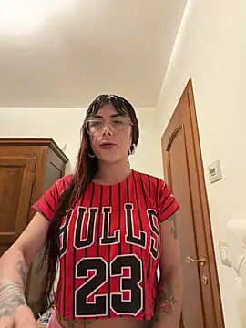 missdirtyhot  online show from May 22, 7:43 pm