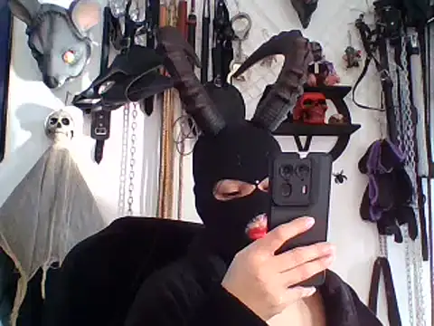 FeticheMacabre online show from July 31, 6:52 pm