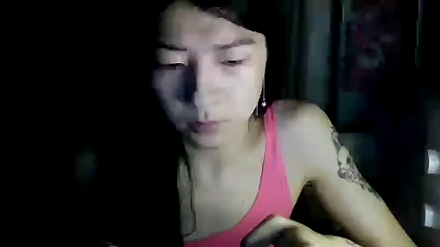 CarlyJoy online show from May 6, 5:19 pm