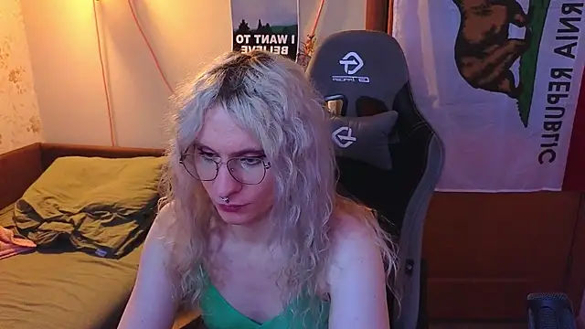 Lori Myaf online show from May 24, 4:48 pm