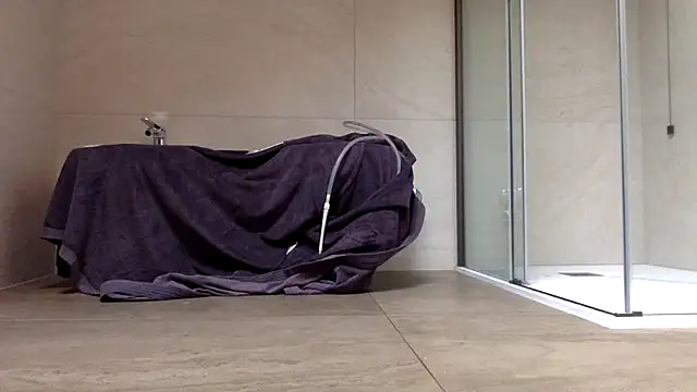 Asia Pantyhosed online show from March 21, 2:29 pm