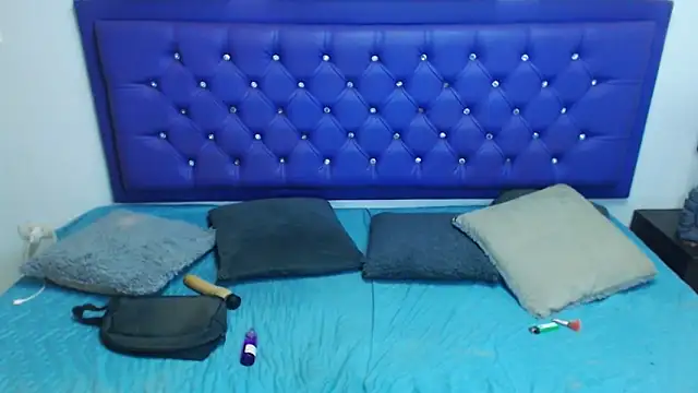 kiwii nasty online show from May 27, 1:57 am