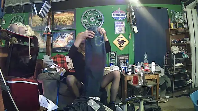 Brooke-lynn online show from February 2, 7:41 am