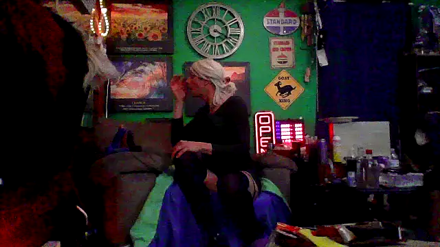 Brooke-lynn online show from February 12, 9:20 am