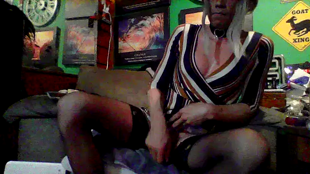 Brooke-lynn online show from February 28, 6:21 am