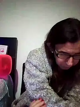 Cameron puppy online show from September 9, 3:05 am