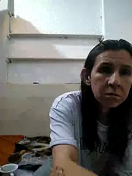 Cameron puppy online show from May 3, 2:05 am