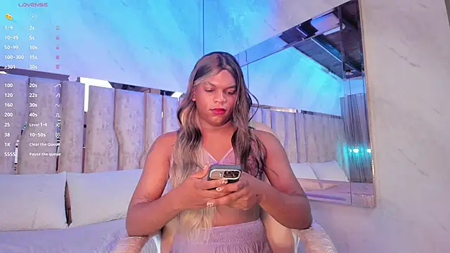 ari monet online show from May 28, 11:52 am