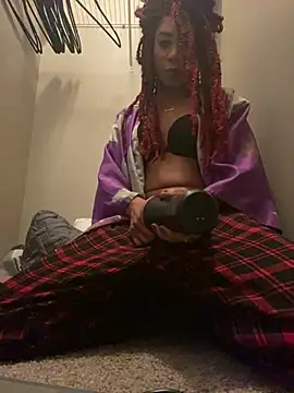 Snapshot of CaramelDipper chatting on January 26, 11:06 am CaramelDipper online show from January 26, 11:06 am