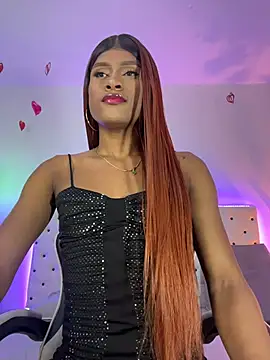 Elektra Queen online show from May 4, 1:05 pm
