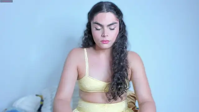 cheryl blossom69 online show from December 15, 1:34 am