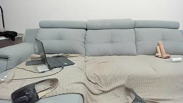 Kristina Sinclair online show from January 24, 8:54 pm