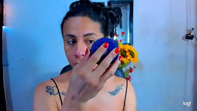 juanblakbigcock online show from May 20, 2:34 pm