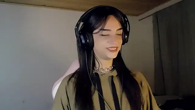 Dollbehavior  online show from January 13, 8:33 am