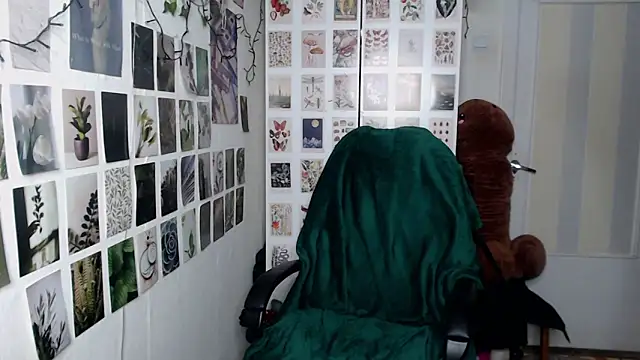 CapriScorpion online show from February 12, 5:52 pm