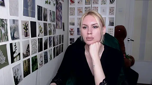 CapriScorpion online show from May 12, 5:10 pm