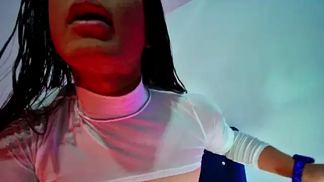 Aliice Doll online show from May 10, 10:37 pm