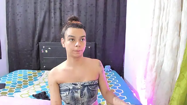Megan Miles02 online show from April 30, 5:24 am