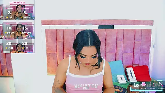 KayleighDreams  online show from May 11, 4:04 pm