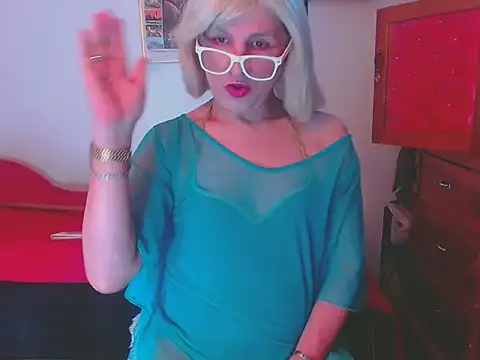 LorenJade online show from December 20, 9:48 am