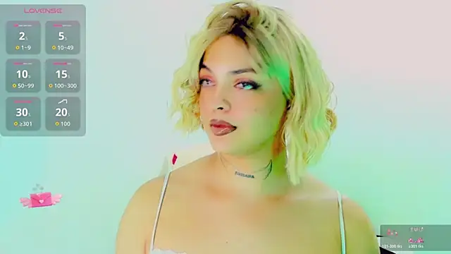 Emmaa Saenz  online show from May 21, 11:01 pm