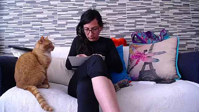 VioletaGomezCo online show from November 16, 2:49 pm