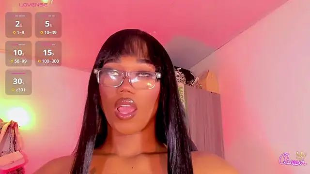 naomy  xx online show from May 20, 3:56 am