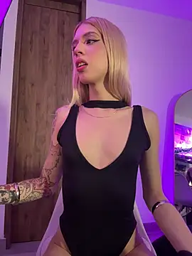 Courtney gonet online show from May 19, 1:56 am