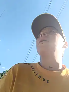 Rob and lizzy online show from January 6, 9:11 pm