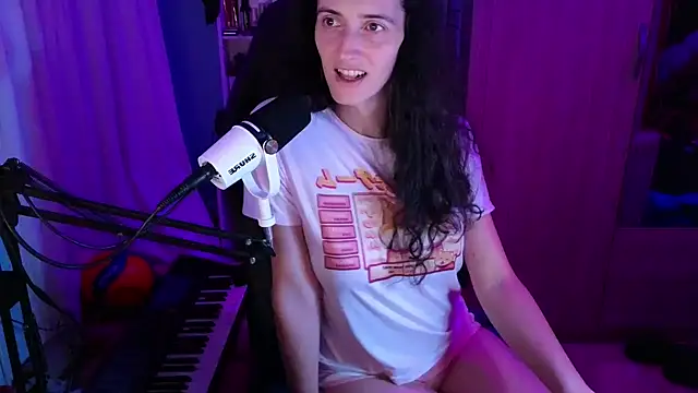 MemiKouki online show from November 28, 5:36 pm