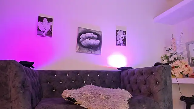 Loremhotsex online show from October 17, 7:50 pm