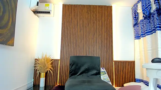 Sweet Ashley v online show from February 18, 10:25 pm