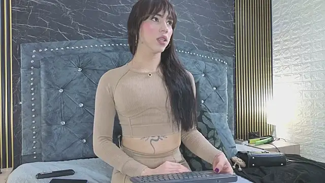 diosagolden online show from May 17, 10:09 pm