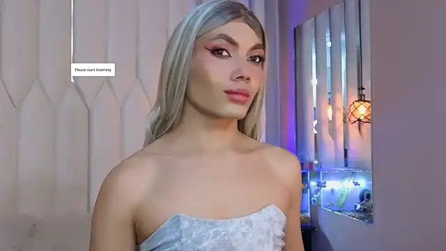 Megan Do Santos online show from May 9, 7:29 pm