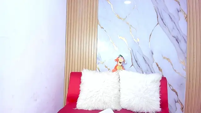Luluu 08 online show from May 9, 2:34 pm