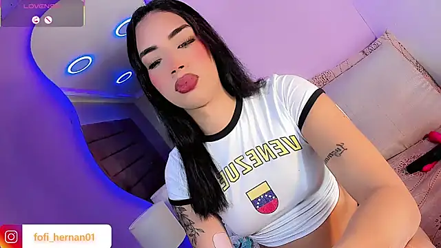 Sofi hdz online show from May 18, 8:58 pm