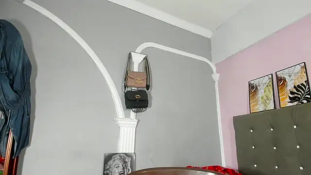 sexy-luna-star-ts online show from January 14, 6:50 pm