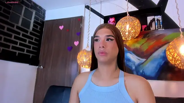 victoria aleia  online show from May 25, 11:34 pm