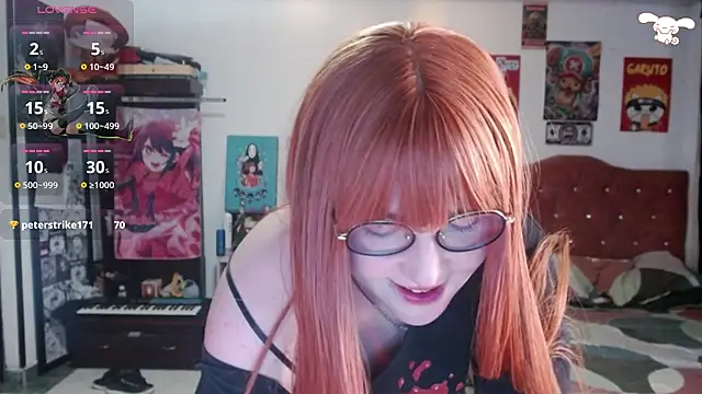 Snapshot of Avril2001 chatting on September 21, 1:44 am Avril2001 online show from September 21, 1:44 am