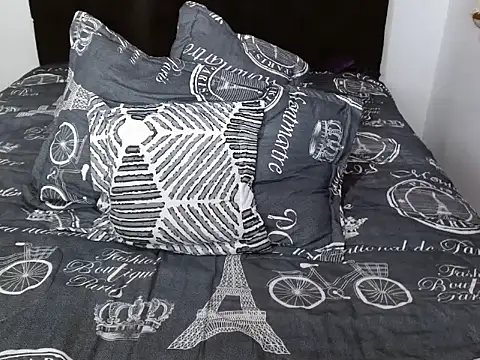 luna grans 777 online show from October 21, 4:15 am